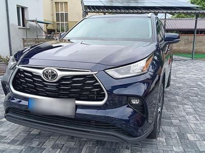 Blau Gebraucht 2022 Toyota Highlander XLE SUV | 39.900 €