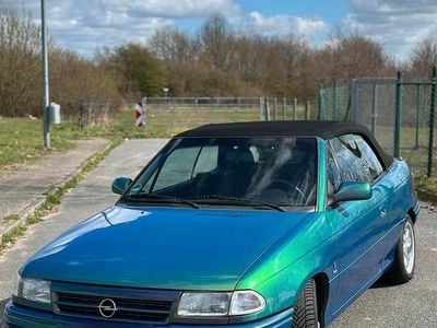 Gebraucht Opel Astra Cabriolet 116 PS (85 kW) 1993 Andere farben Cabrio