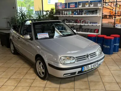 Gebraucht VW Golf 100 PS (73 kW) 2000 Grau Cabrio