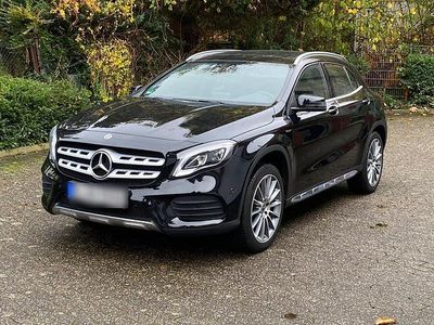 Gebraucht Mercedes GLA180 AMG 122 PS (89 kW) 2018 Schwarz SUV