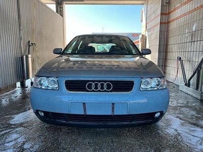 Grau Gebraucht 2003 Audi A3 Kleinwagen | 2.500 € (Fairer Preis)