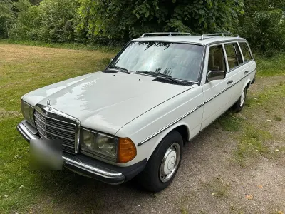 Gebraucht Mercedes 230 136 PS (100 kW) 1984 Weiß Kombi