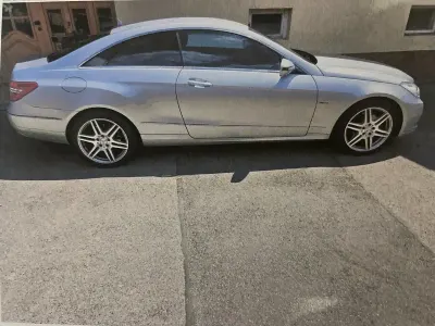 Gebraucht Mercedes E350 231 PS (169 kW) 2010 Limousine