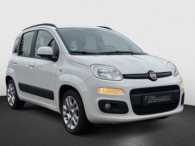 Weiß Gebraucht 2015 Fiat Panda Lounge Kleinwagen | 8.100 € (Etwas zu teuer)