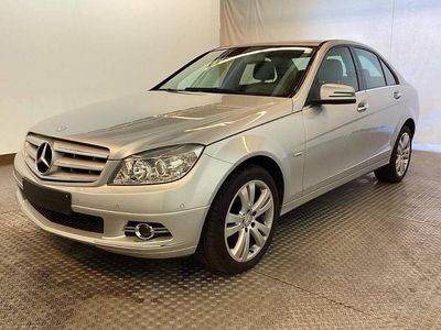 Grau Gebraucht 2009 Mercedes C200 Avantgarde Limousine | 9.500 € (Teuer)