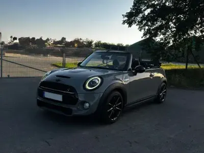 Gebraucht Mini Cooper S Cabriolet 192 PS (141 kW) 2019 Grau Cabrio
