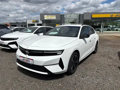 Neu Opel Astra Edition 131 PS (96 kW) 2026 Arktis weiß Kombi