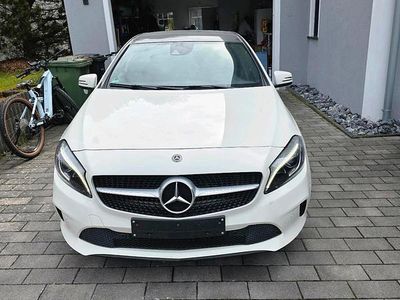 Usata Mercedes A180 122 CV (89 kW) 2017 Bianco Berlina
