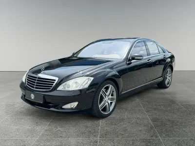 Gebraucht Mercedes S500 387 PS (284 kW) 2007 Schwarz Limousine