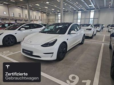 Pearl white multicoat Gebraucht 2021 Tesla Model 3 Long Range AWD Limousine | 27.400 € (Fairer Preis)