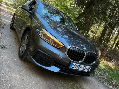 Gebraucht BMW 118 150 PS (110 kW) 2020 Grün Kleinwagen