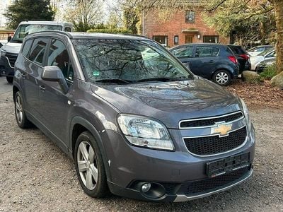 Begagnad Chevrolet Orlando LT 163 HK (119 kW) 2013 Grå Minibuss
