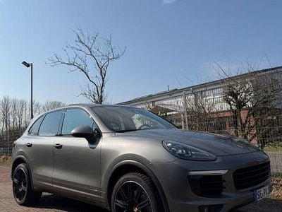 Gebraucht Porsche Cayenne S Chrono 385 PS (283 kW) 2016 Grau SUV