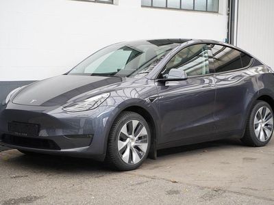 Gebraucht Tesla Model Y Standard Range 219 kW (299 PS) 2023 Grau SUV