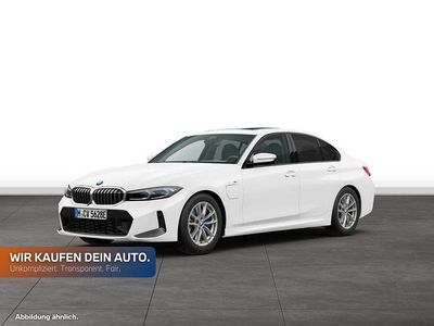 Second-hand BMW 330e Comfort Edition 292 CP (214 kW) 2025 Alb Berlinǎ