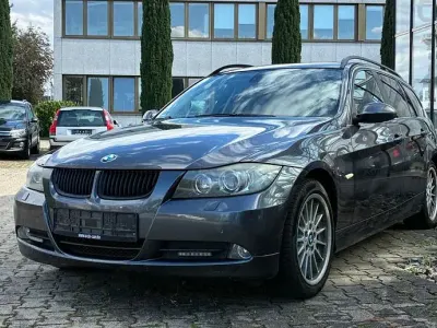Gebraucht BMW 325 218 PS (160 kW) 2007 Grau Kombi