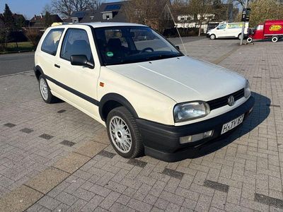 Gebraucht VW Golf III 75 PS (55 kW) 1993 Weiß Limousine