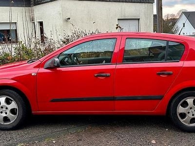 Gebraucht Opel Astra 66 PS (48 kW) 2009 Rot Kleinwagen
