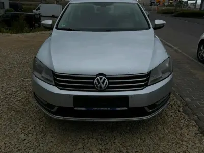 Gebraucht VW Passat Trendline 122 PS (89 kW) 2012 Silber Kombi