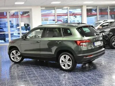 Second-hand Skoda Karoq Style 150 CP (110 kW) 2020 Verde SUV