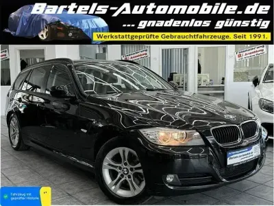 Gebraucht BMW 320 Comfort Edition 184 PS (135 kW) 2012 Schwarz Kombi