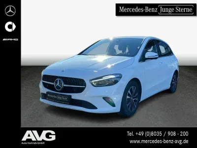 Gebraucht Mercedes B180 Advanced 136 PS (100 kW) 2024 Polarweiß Kleinwagen