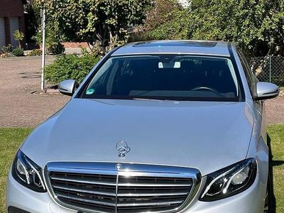 Mercedes E220