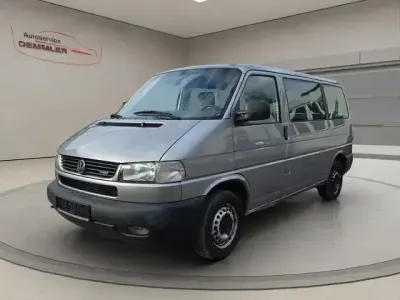 Gebraucht VW Caravelle 102 PS (75 kW) 2001 Andere Limousine
