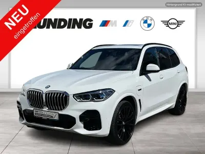 Gebraucht BMW X5 M Sport 394 PS (289 kW) 2023 Weiß SUV