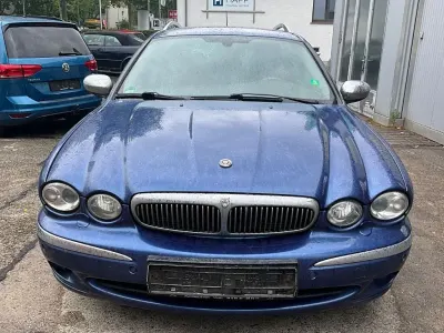 Gebraucht Jaguar X-type Executive 145 PS (106 kW) 2006 Blau Kombi