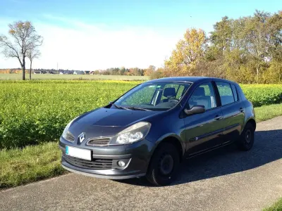 Occasion Renault Clio II Dynamique 75 ch (55 kW) 2006 Gris Berline