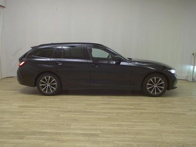 Usata BMW 320 190 CV (139 kW) 2023 Nero Station wagon