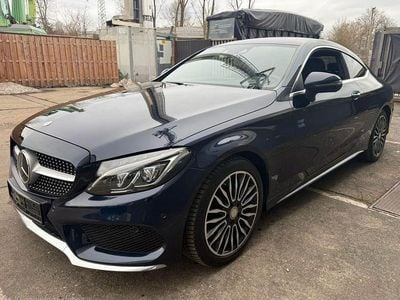 Gebraucht Mercedes C250 AMG line 211 PS (155 kW) 2016 Blau Coupé