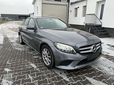 Gebraucht Mercedes C200 160 PS (117 kW) 2019 Selenitgrau  metalliclack Limousine