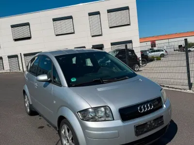 Gebraucht Audi A2 75 PS (55 kW) 2000 Silber Kleinwagen
