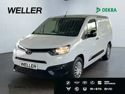 Gebraucht Toyota Proace City City 131 PS (96 kW) 2023 Weiß Van / Kleinbus