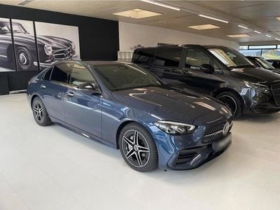 Gebraucht Mercedes C300 AMG 258 PS (189 kW) 2024 Blau Limousine