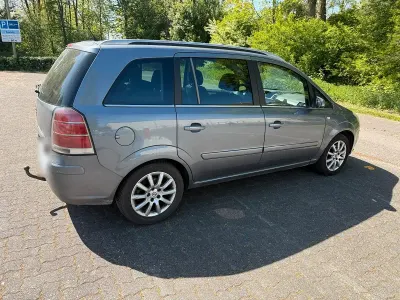 Gebraucht Opel Zafira 140 PS (102 kW) 2006 Grau Van / Kleinbus