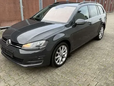 Gebraucht VW Golf VII Highline 150 PS (110 kW) 2017 Grau Kombi