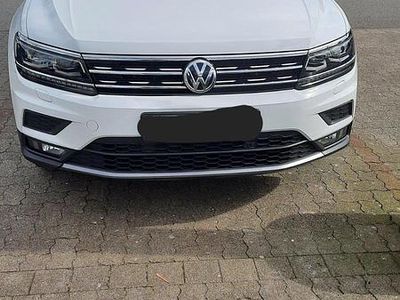 Gebraucht VW Tiguan Allspace 150 PS (110 kW) 2019 Weiß SUV