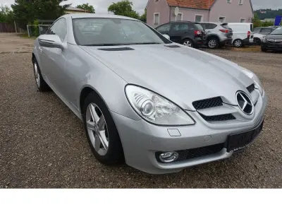 Gebraucht Mercedes SLK200 184 PS (135 kW) 2010 Silber metallic Cabrio