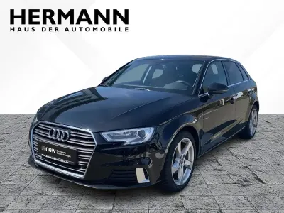 Gebraucht Audi A3 Comfort 116 PS (85 kW) 2019 Schwarz Limousine