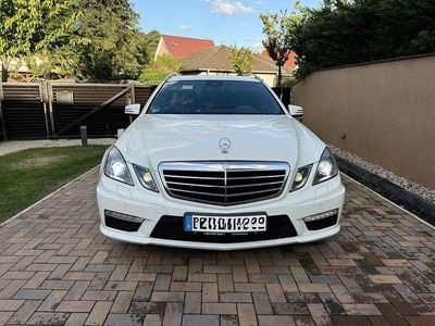 Mercedes E63 AMG