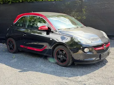 Gebraucht Opel Adam Rocks Rocks 101 PS (74 kW) 2014 Schwarz Kleinwagen