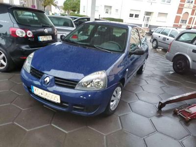 Renault Clio II