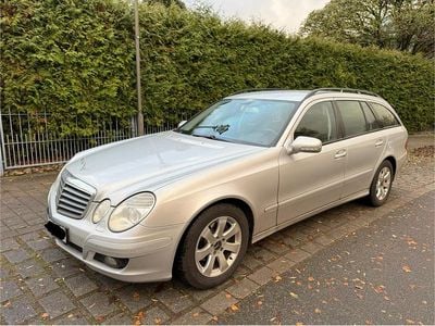 Mercedes E220