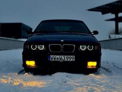 Second-hand BMW 316 M Sport 105 CP (77 kW) 2000 Albastru Coupe