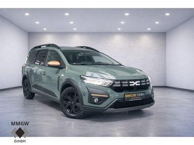 Grau Gebraucht 2025 Dacia Jogger Extreme Van / Kleinbus | 19.290 € (Guter Preis)