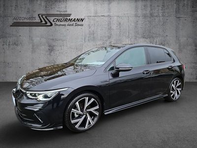 Second-hand VW Golf VIII R-line 150 CP (110 kW) 2023 Negru Berlinǎ