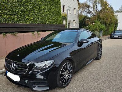 Gebraucht Mercedes E300 AMG line 245 PS (180 kW) 2018 Schwarz Coupé